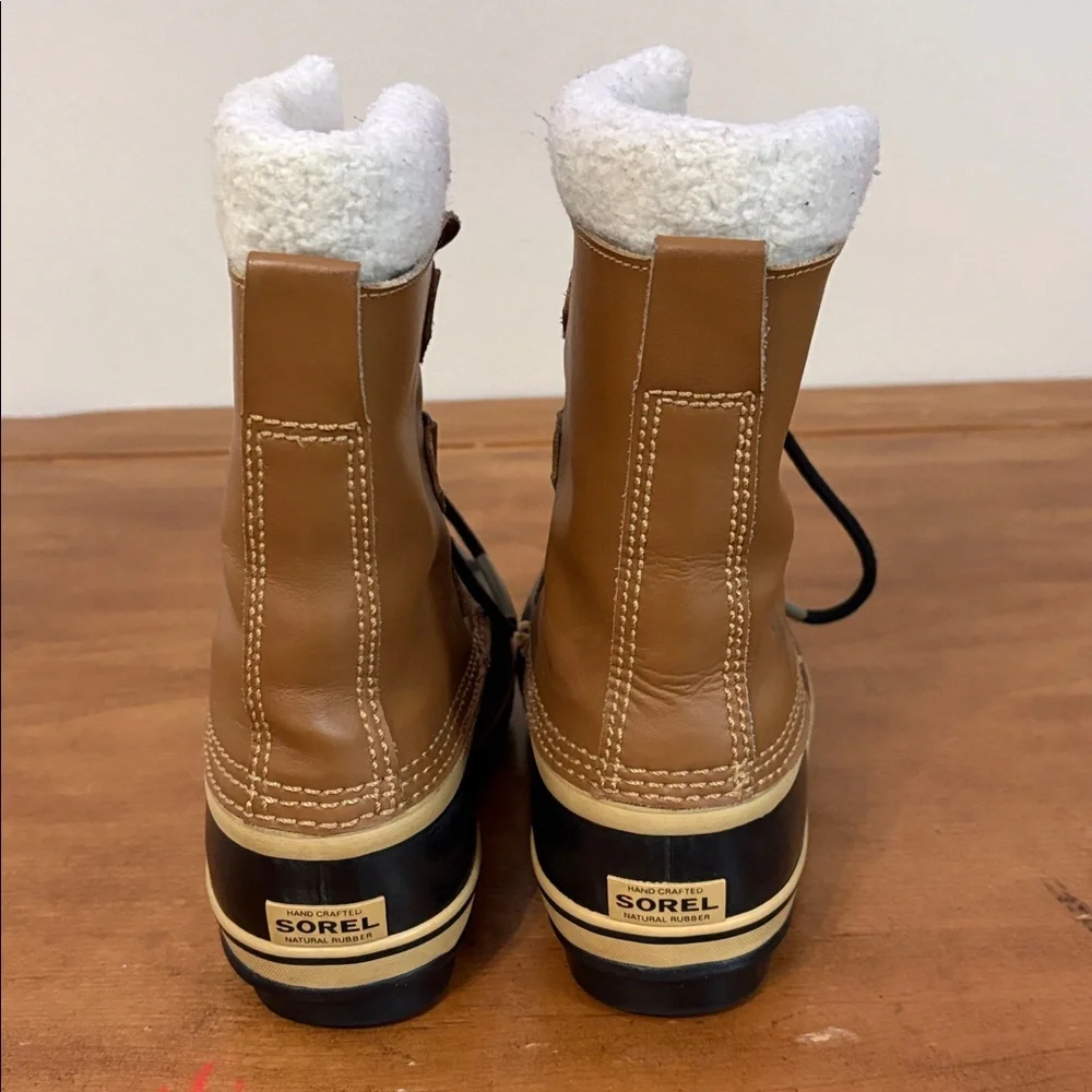 Sorel Caribou Waterproof Boots Size 4